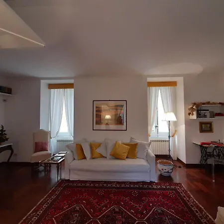 Lägenhet Pizzofalcone 41b