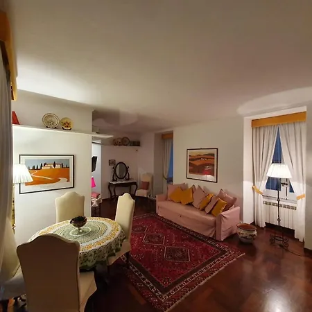 Pizzofalcone 41b Lägenhet