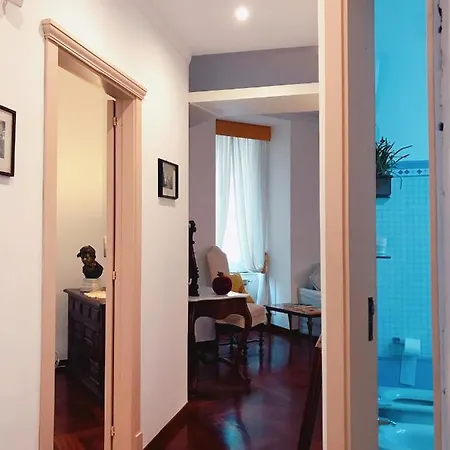 Pizzofalcone 41b * Neapel