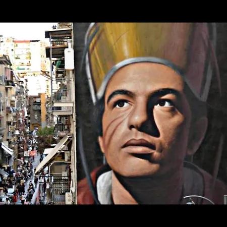 Pizzofalcone 41b * Neapel