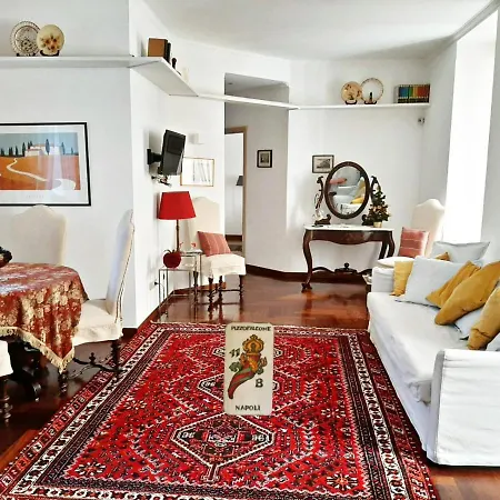 Pizzofalcone 41b Lägenhet Neapel