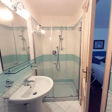 Apartamento Pizzofalcone 41b *