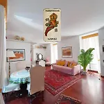 Pizzofalcone 41b Апартаменты *